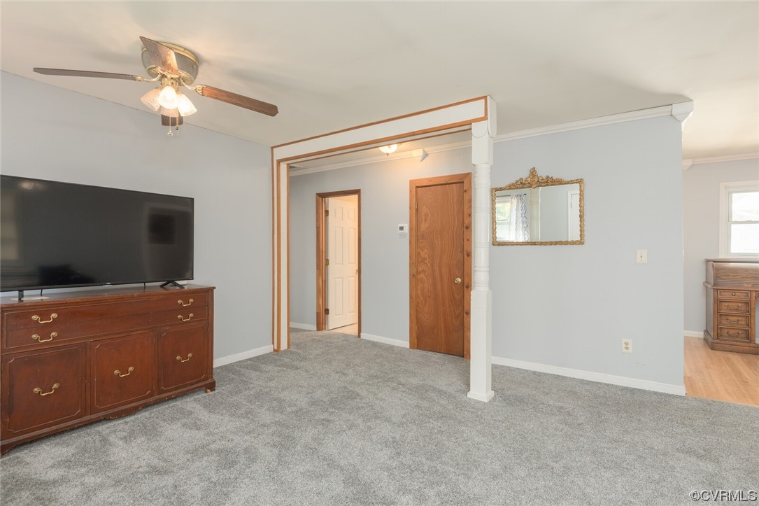 122 Fairview Road Louisa, VA 23093 - Photo 7 of 39 a view of a livingroom with furniture
