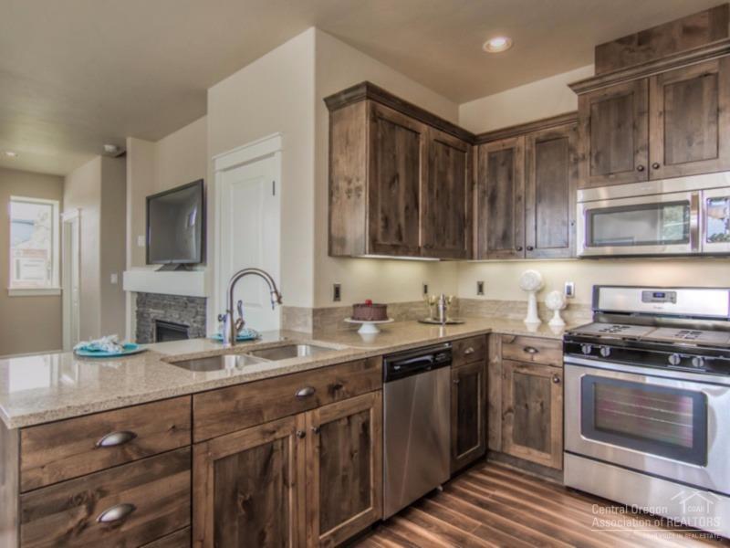 3417 Southwest 28th Street Redmond, OR 97756 - Photo 11 of 22 Additional Photo