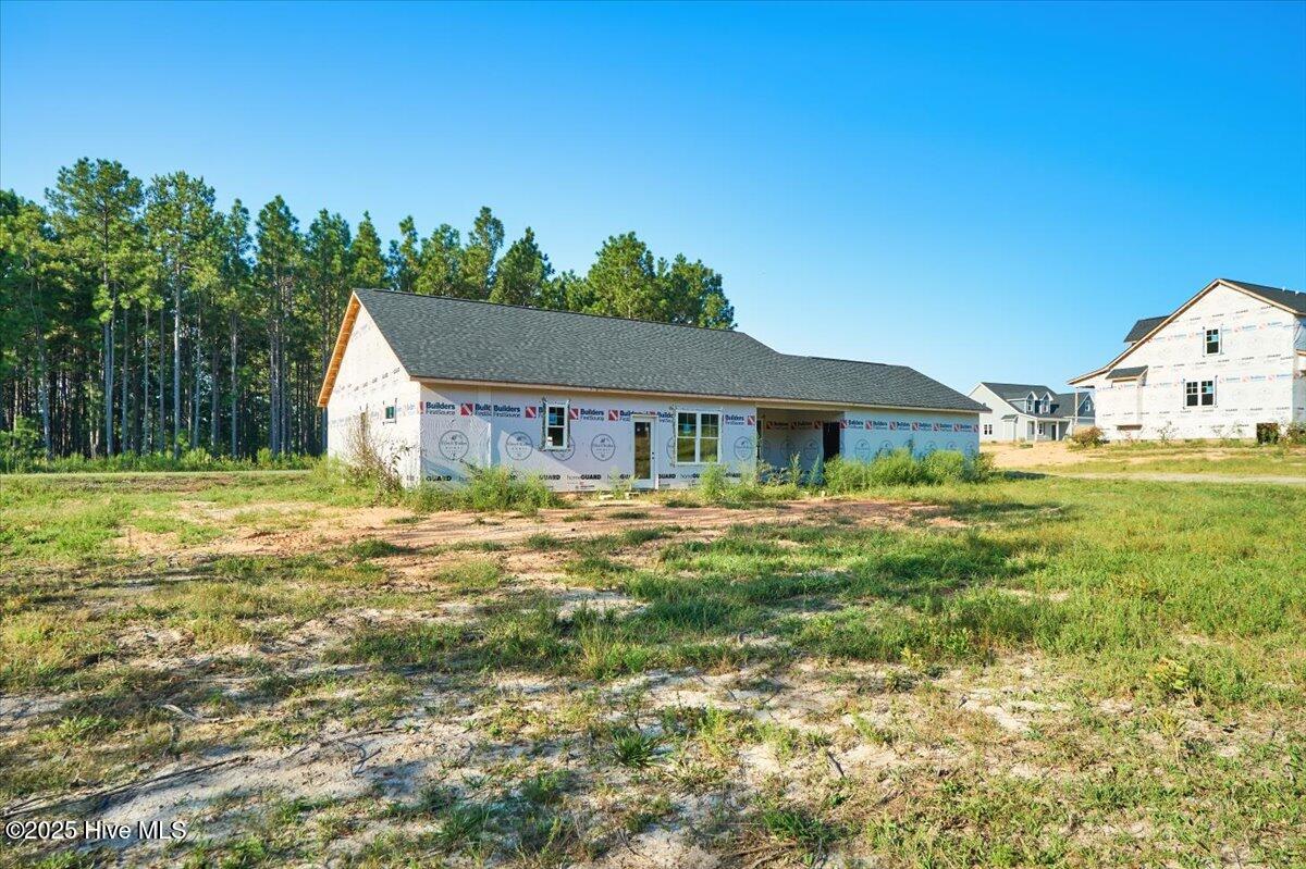 171 Spring Meadows Drive Aberdeen, NC 28315 - Photo 6 of 12 06-6_171 Spring Meadows Dr., Aberdeen, N