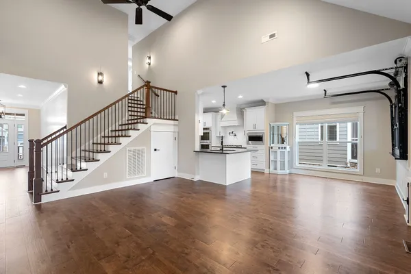 $619,900 | 70 Lake Life Court, Winchester, TN 37398
