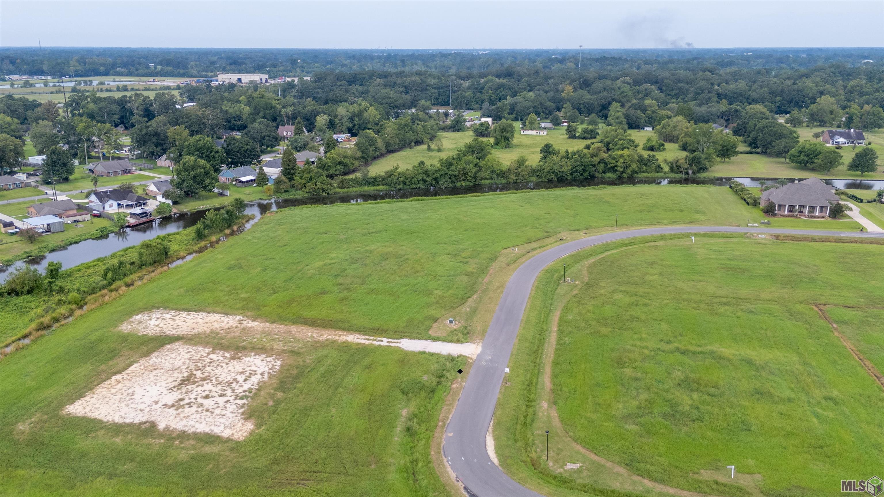 17 Buddy Gore Road Gonzales, LA 70737 - Photo 3 of 19