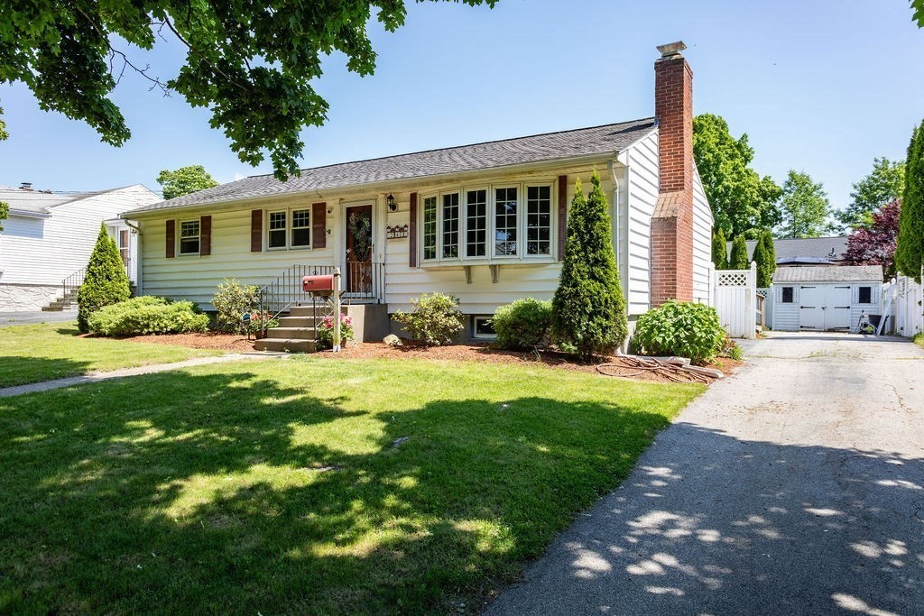 24 Michigan Road Worcester, MA 01606 - Photo 6 of 28 Gallery Image 6
