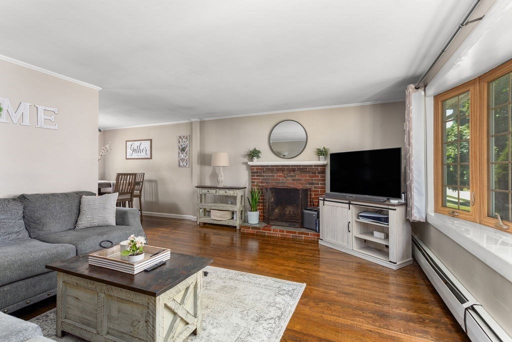24 Michigan Road Worcester, MA 01606 - Photo 8 of 28 Gallery Image 8