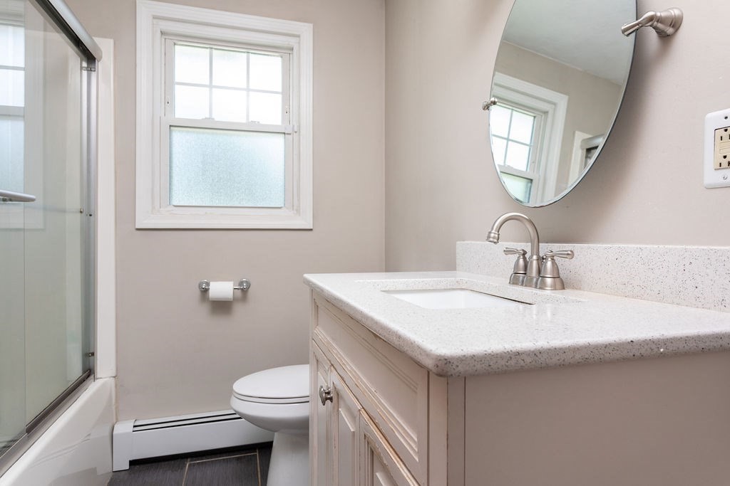 24 Michigan Road Worcester, MA 01606 - Photo 10 of 28 Gallery Image 10