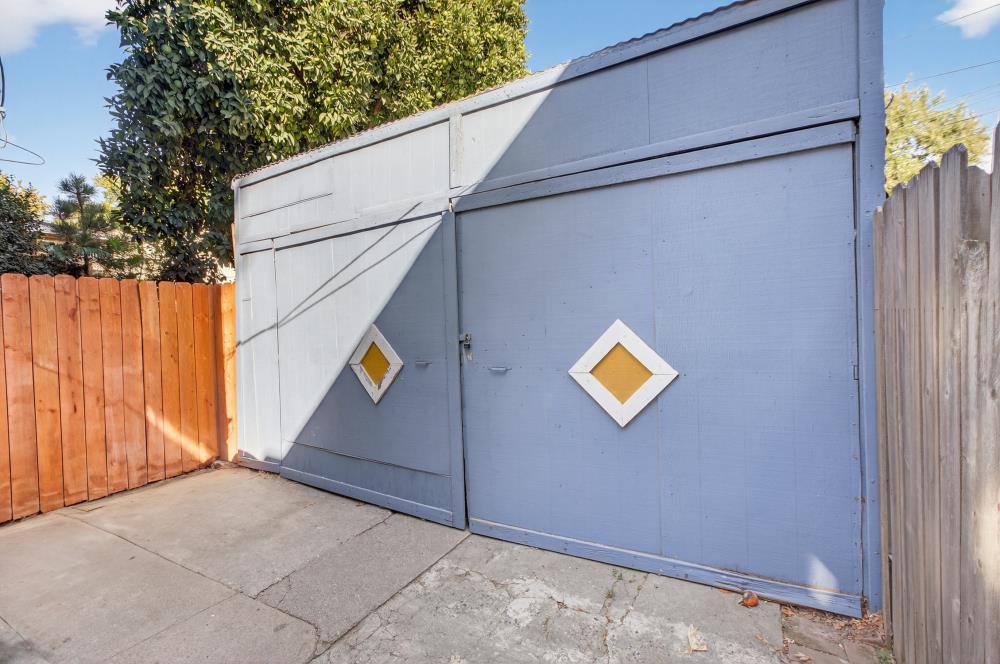 811 18th Street Sacramento, CA 95811 - Photo 48 of 71