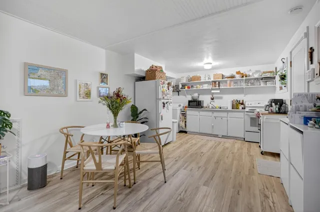 $874,900 | 811 18th Street, Sacramento, CA 95811