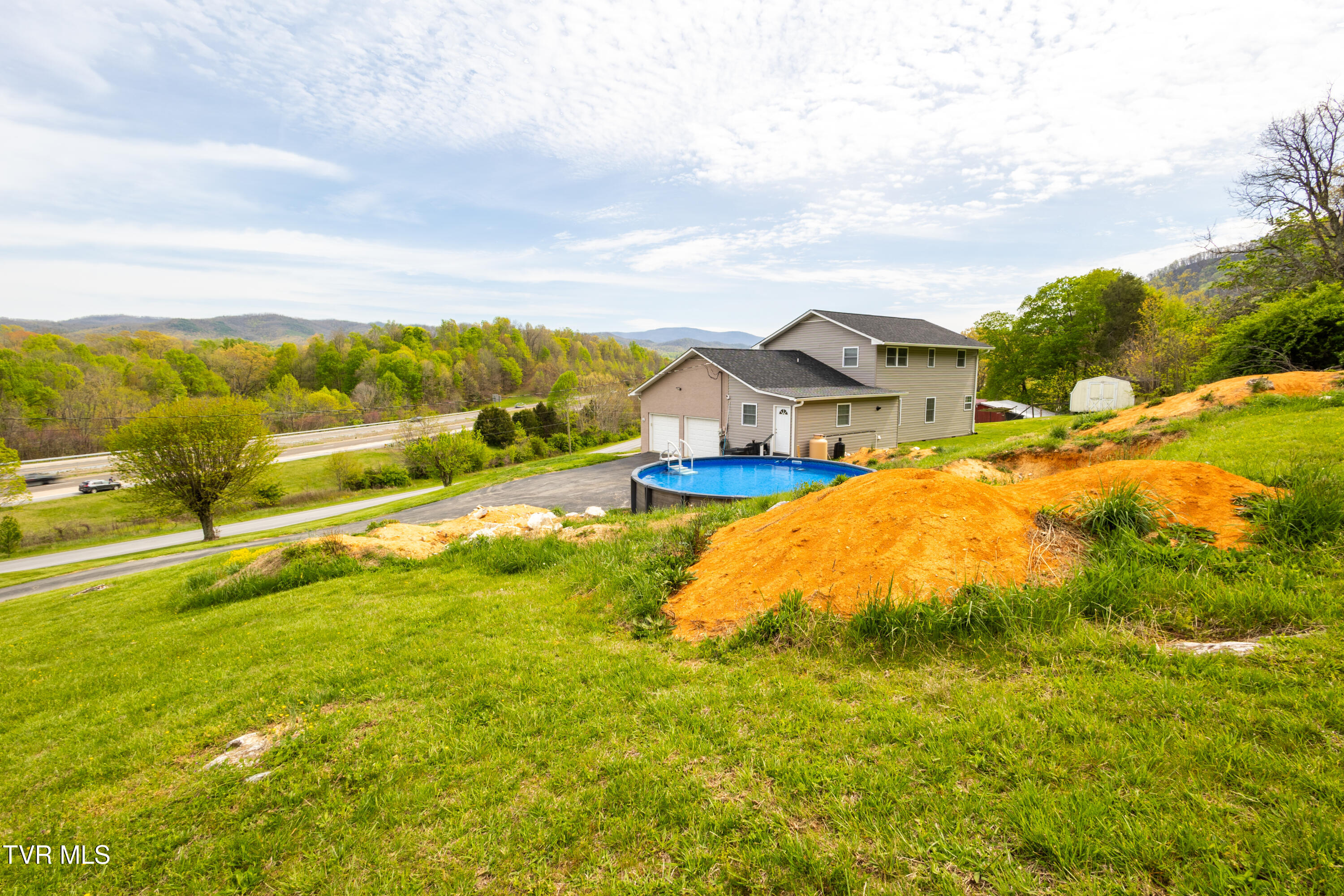156 Bill Garland Road Johnson City, TN 37604 - Photo 24 of 28 IMG_1153-HDR