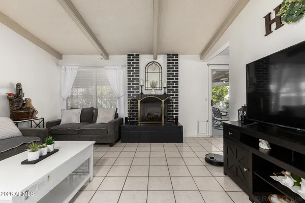 $320,000 | 7536 West Elm Street, Phoenix, AZ 85033