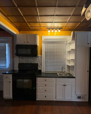 $2,395 | 313 West Old Hickory Boulevard, Madison, TN 37115