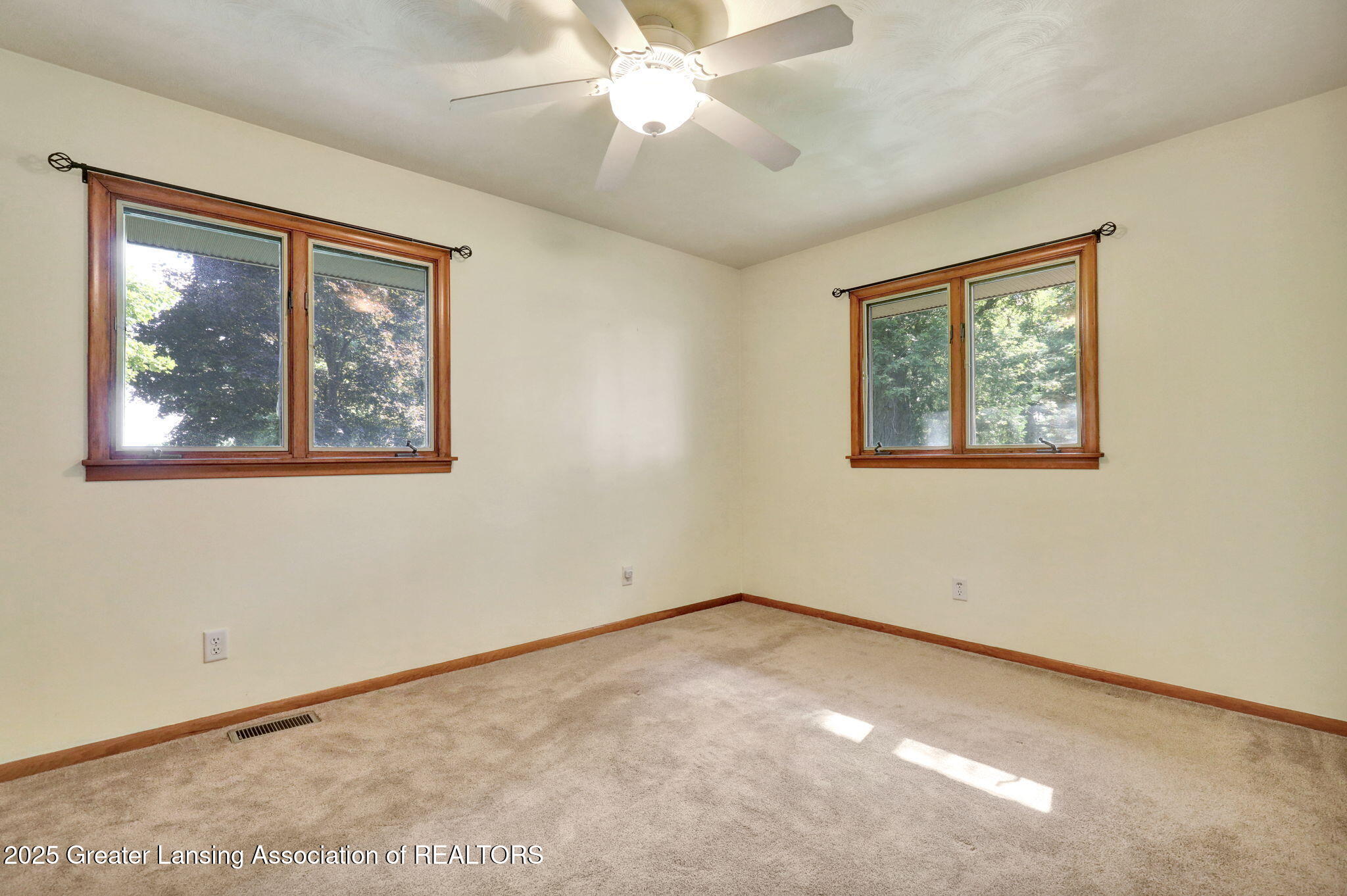 9850 Looking Glass Road Portland, MI 48875 - Photo 14 of 41 20-web-or-mls-Open Ended Media-20 (11)