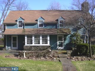 2512 Walton Road Huntingdon Valley, PA 19006 - Photo 2 of 6