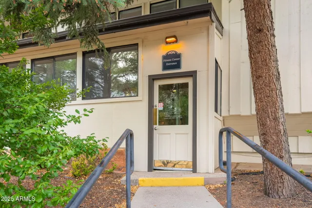 $1,149,000 | 2922 North Rio De Flag Drive, Flagstaff, AZ 86004