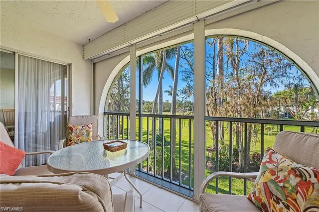 $3,500 | 1055 Forest Lakes Drive, Unit E209, Naples, FL 34105
