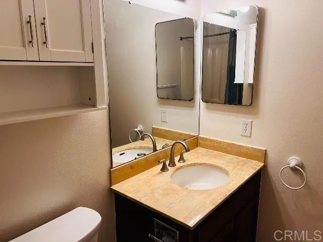 $3,210 | 159 Redwood Avenue, Unit B, Carlsbad, CA 92008