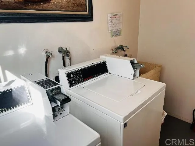 $3,210 | 159 Redwood Avenue, Unit B, Carlsbad, CA 92008