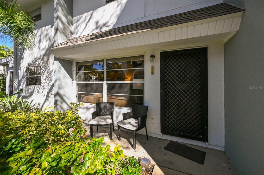 535 Sutton Place Longboat Key, FL 34228 - Photo 5 of 43