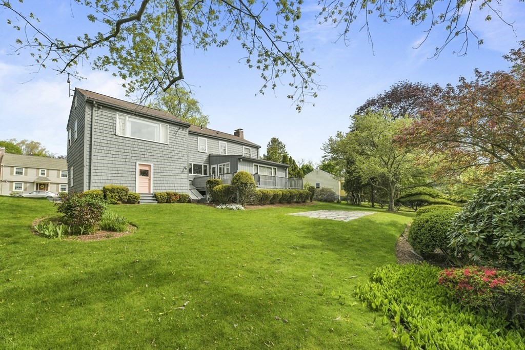 121 Oliver Road Belmont, MA 02478 - Photo 2 of 10