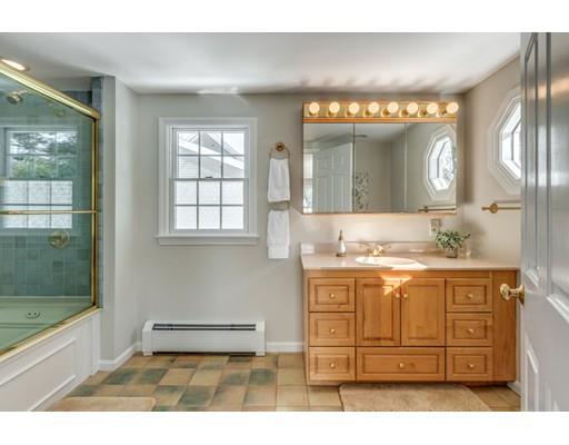52 Cary Avenue Lexington, MA 02421 - Photo 12 of 19 Gallery Image 12