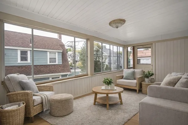 $3,600 | 72 Randolph Street, Unit 2, Arlington, MA 02474