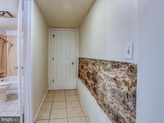 $1,250 | 103 North Church Street, Berryville, VA 22611