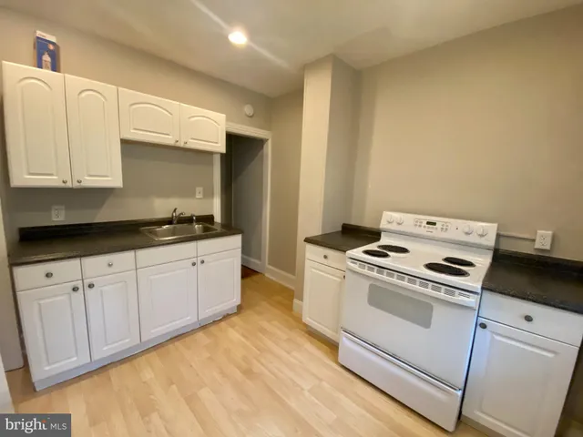 $1,595 | 1509 Delaware Avenue, Unit 1, Wilmington, DE 19806