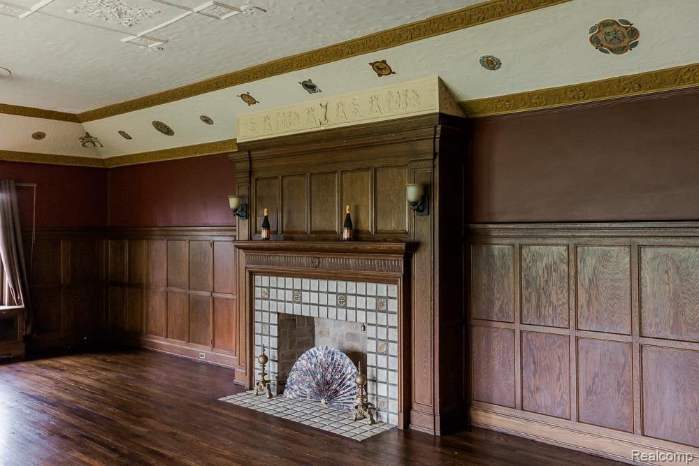 17535 Hamilton Road Highland Park, MI 48203 - Photo 16 of 96