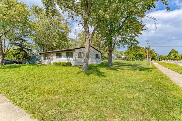 $289,999 | 120 Grow Lane, Streamwood, IL 60107