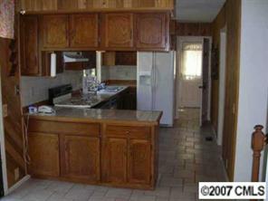 7916 Robin Crest Road Charlotte, NC 28226 - Photo 5 of 8 Gallery Image 5