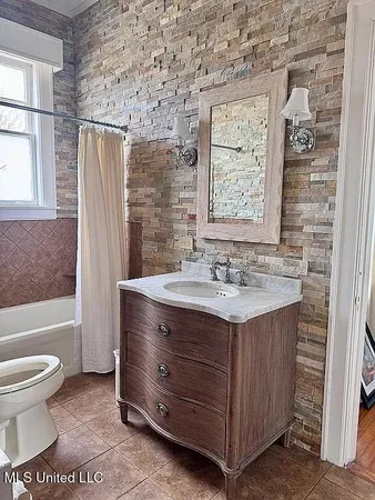 $325,000 | 389 North Ruby Avenue, Ruleville, MS 38771