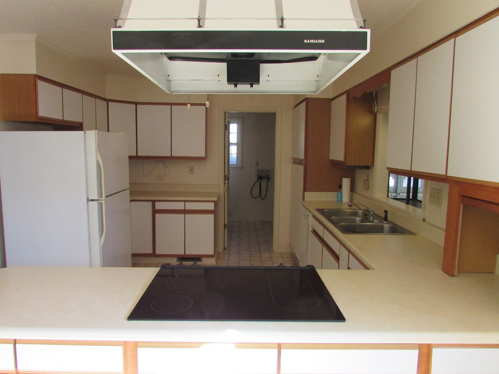3059 Westwood Road Augusta, GA 30909 - Photo 3 of 31