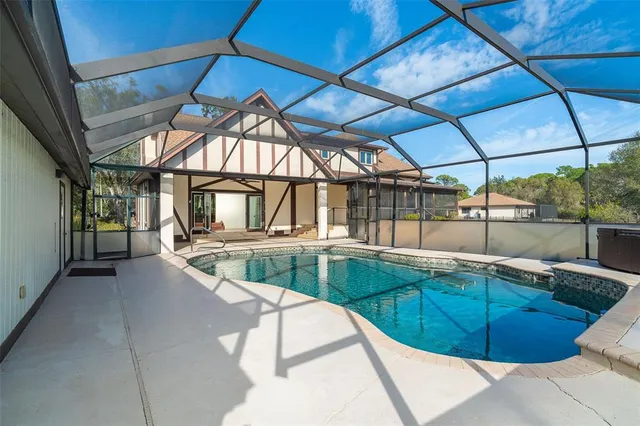 $1,500,000 | 222 Highpoint Drive, Venice, FL 34292
