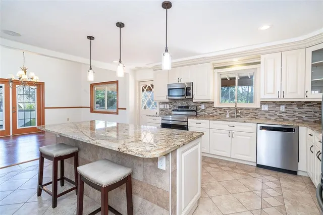 $1,500,000 | 222 Highpoint Drive, Venice, FL 34292