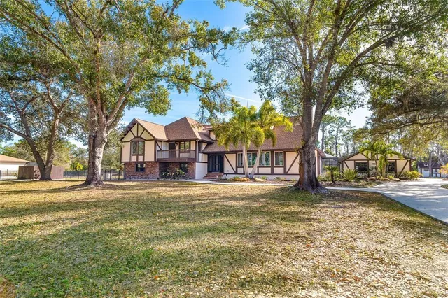 $1,500,000 | 222 Highpoint Drive, Venice, FL 34292