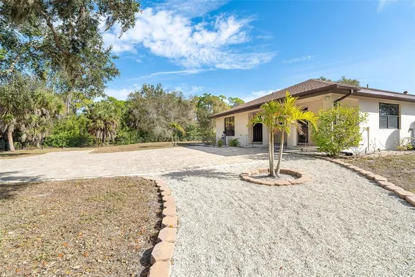 $1,500,000 | 222 Highpoint Drive, Venice, FL 34292