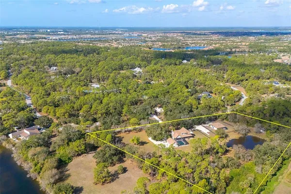 $1,500,000 | 222 Highpoint Drive, Venice, FL 34292