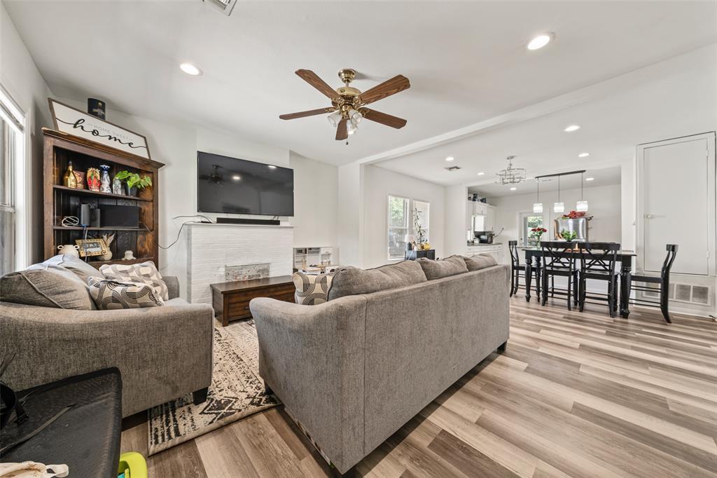 1704 Proctor Avenue Waco, TX 76708 - Photo 3 of 12
