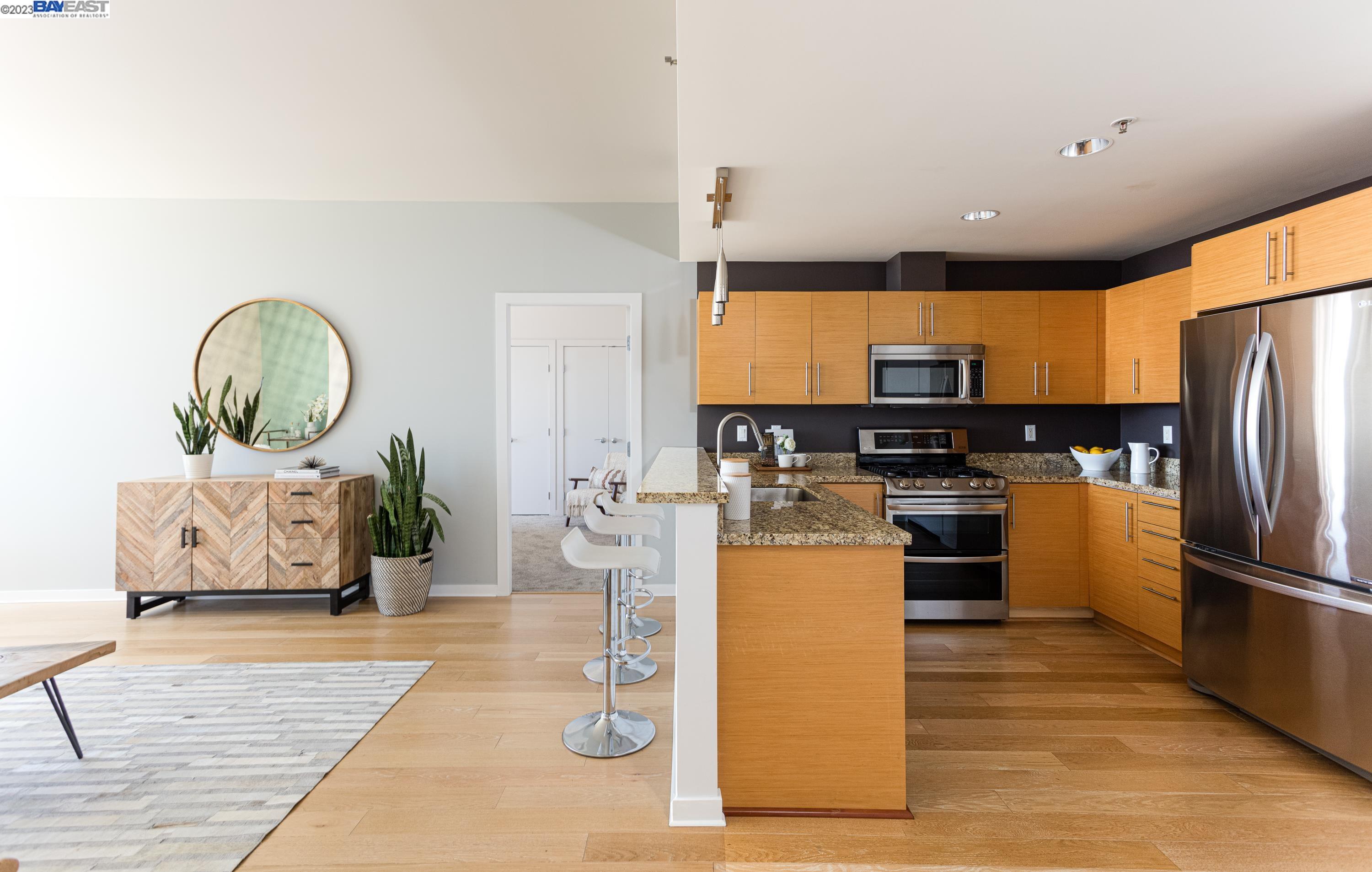 222 Broadway, Unit 1106 Oakland, CA 94607 - Photo 2 of 26