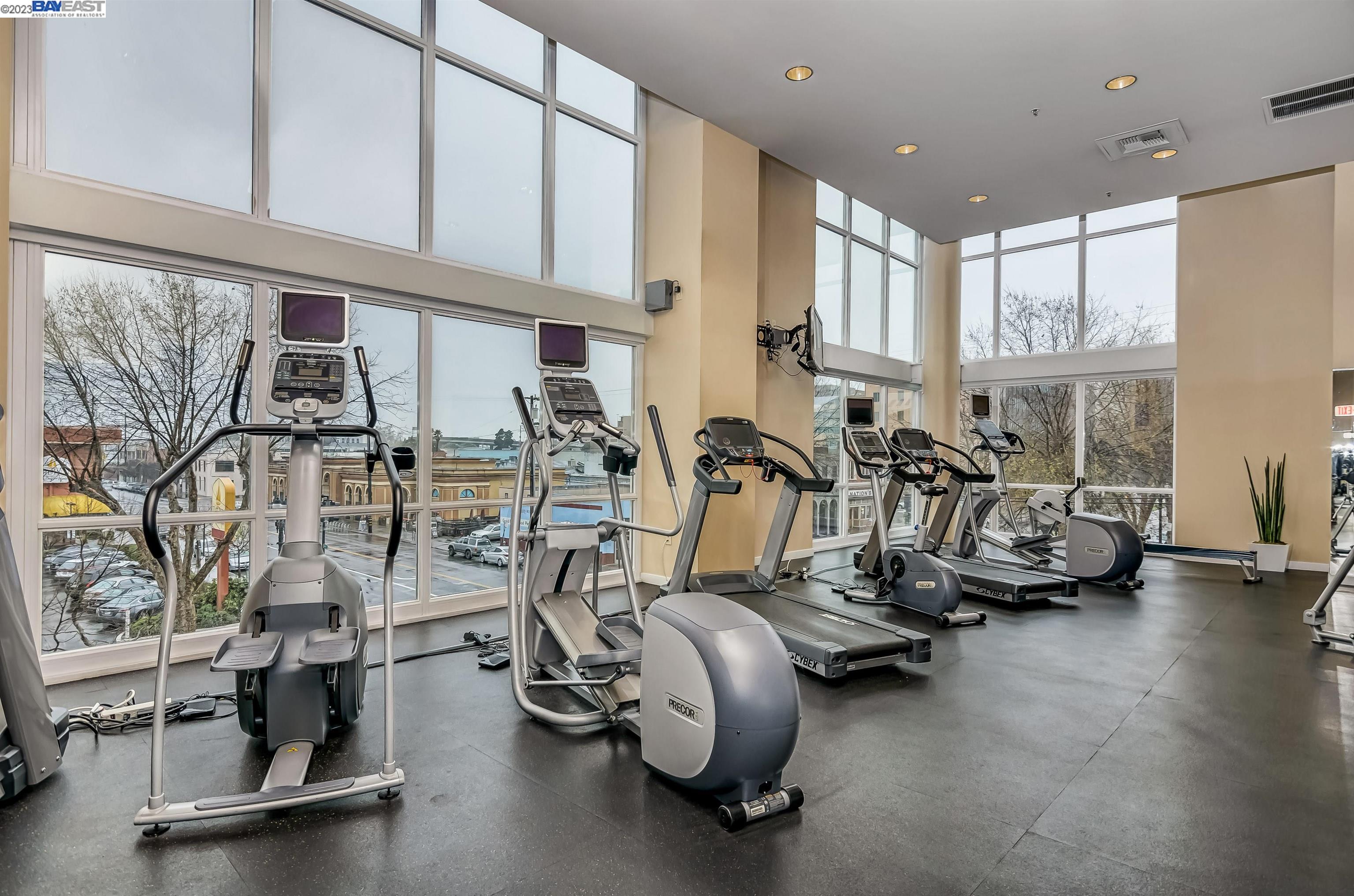 222 Broadway, Unit 1106 Oakland, CA 94607 - Photo 26 of 26