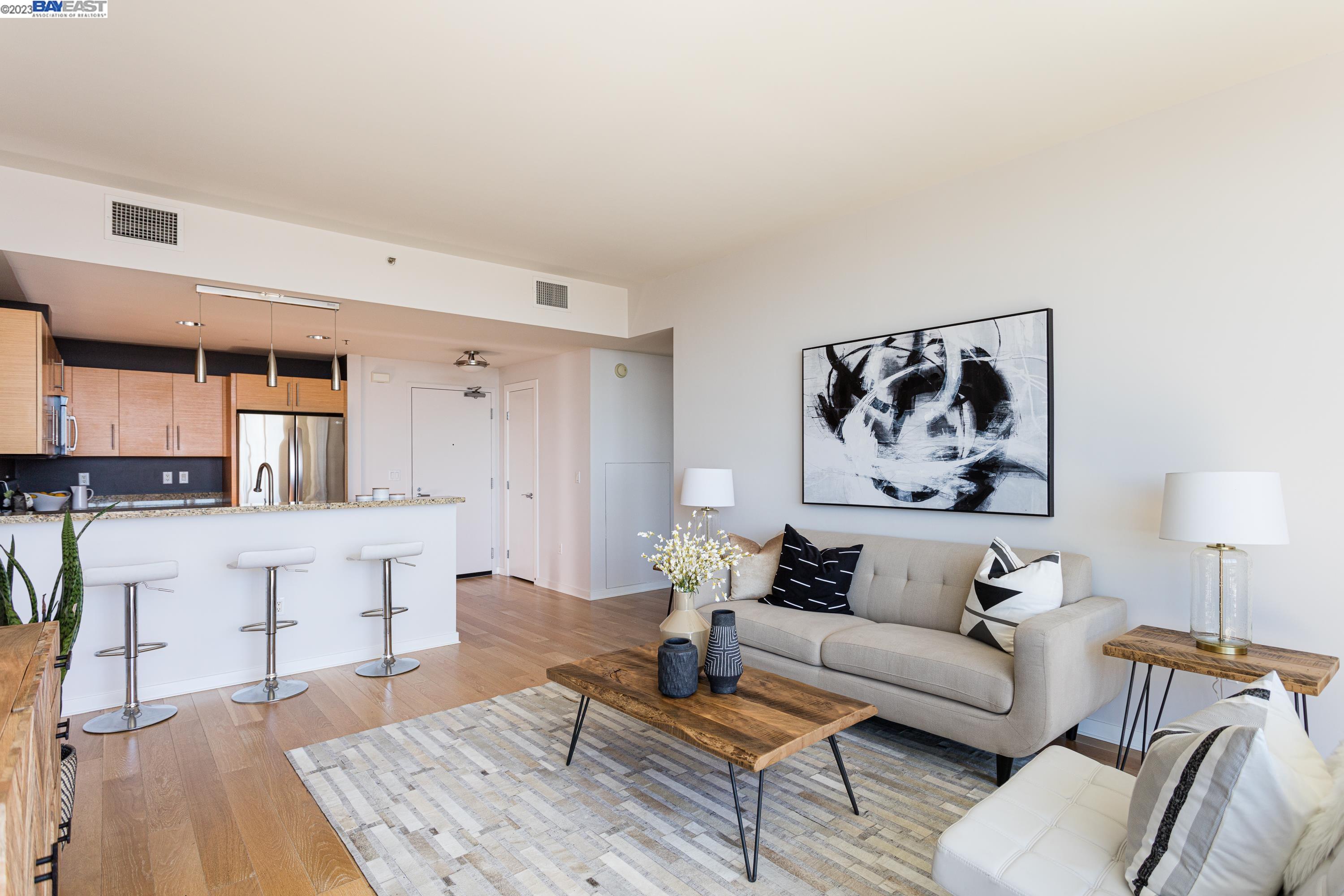 222 Broadway, Unit 1106 Oakland, CA 94607 - Photo 3 of 26