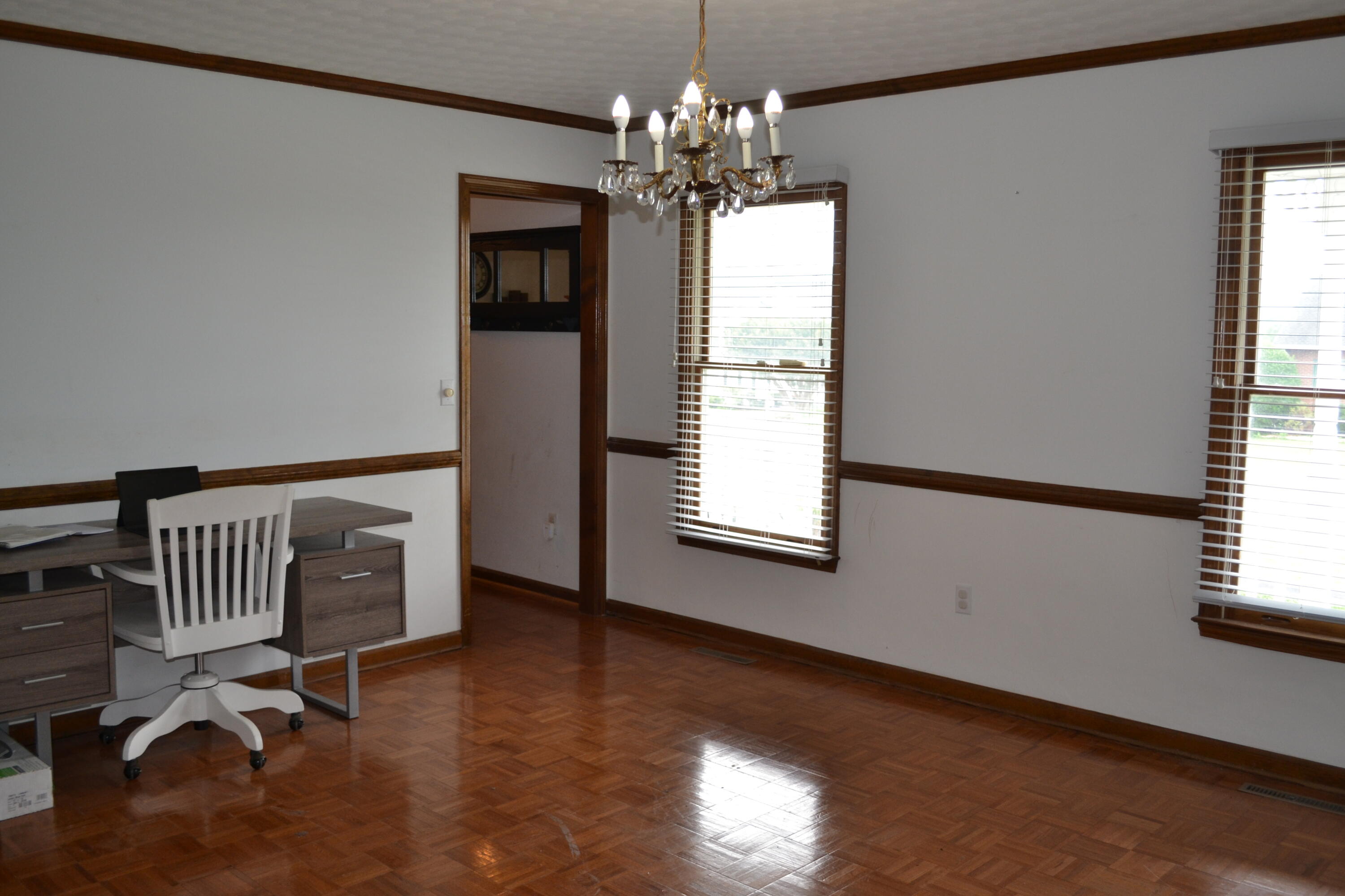 499 Olney Road Vinton, VA 24179 - Photo 11 of 35 Dining Room