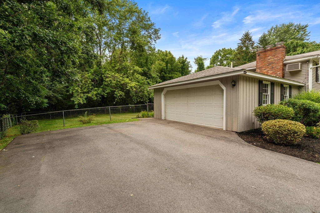 108 Greenwood Road Andover, MA 01810 - Photo 23 of 29