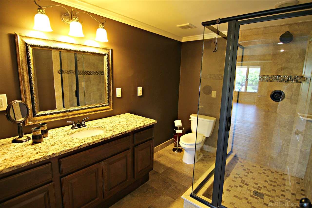 54117 Deer Ridge Court Rochester, MI 48307 - Photo 23 of 46