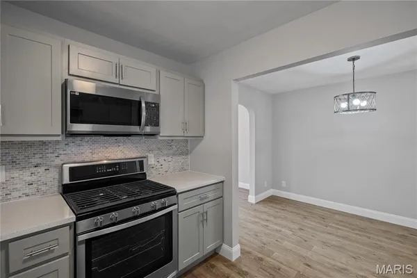 $349,900 | 5203 Schollmeyer Avenue, St. Louis, MO 63109