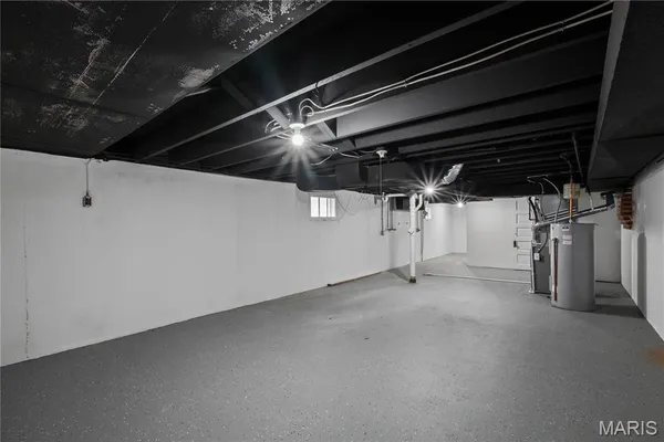 $349,900 | 5203 Schollmeyer Avenue, St. Louis, MO 63109