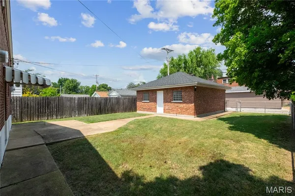 $349,900 | 5203 Schollmeyer Avenue, St. Louis, MO 63109