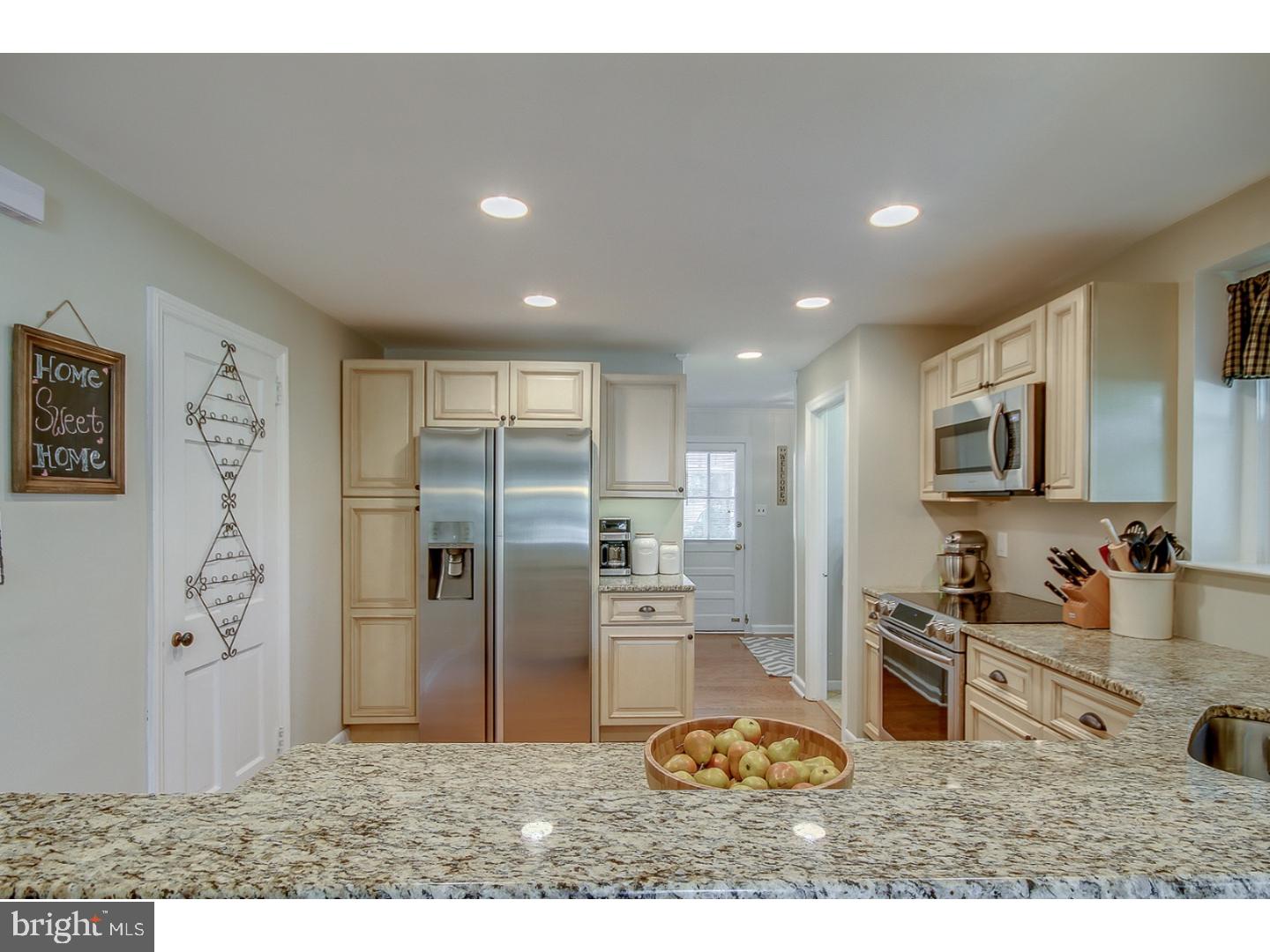 326 South Rolling Road Springfield, PA 19064 - Photo 6 of 25