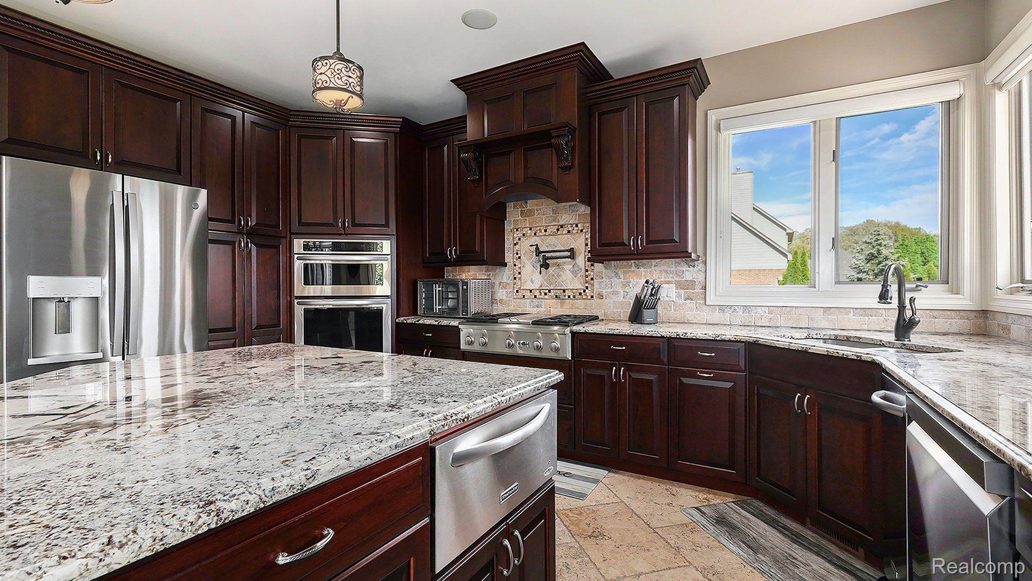 8778 Inverness Washington, MI 48095 - Photo 18 of 56 Gallery Image 18