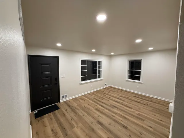 $185,000 | 2215 Colorado Avenue, Rockford, IL 61108