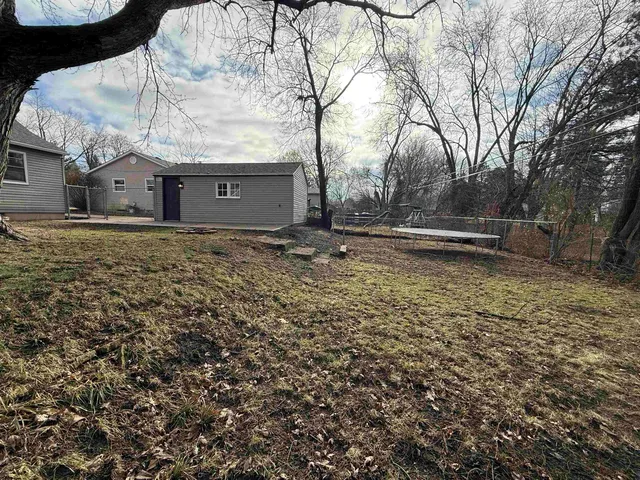 $185,000 | 2215 Colorado Avenue, Rockford, IL 61108