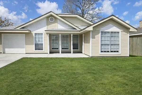 $1,700 | 412 Liska Street, Waggaman, LA 70094